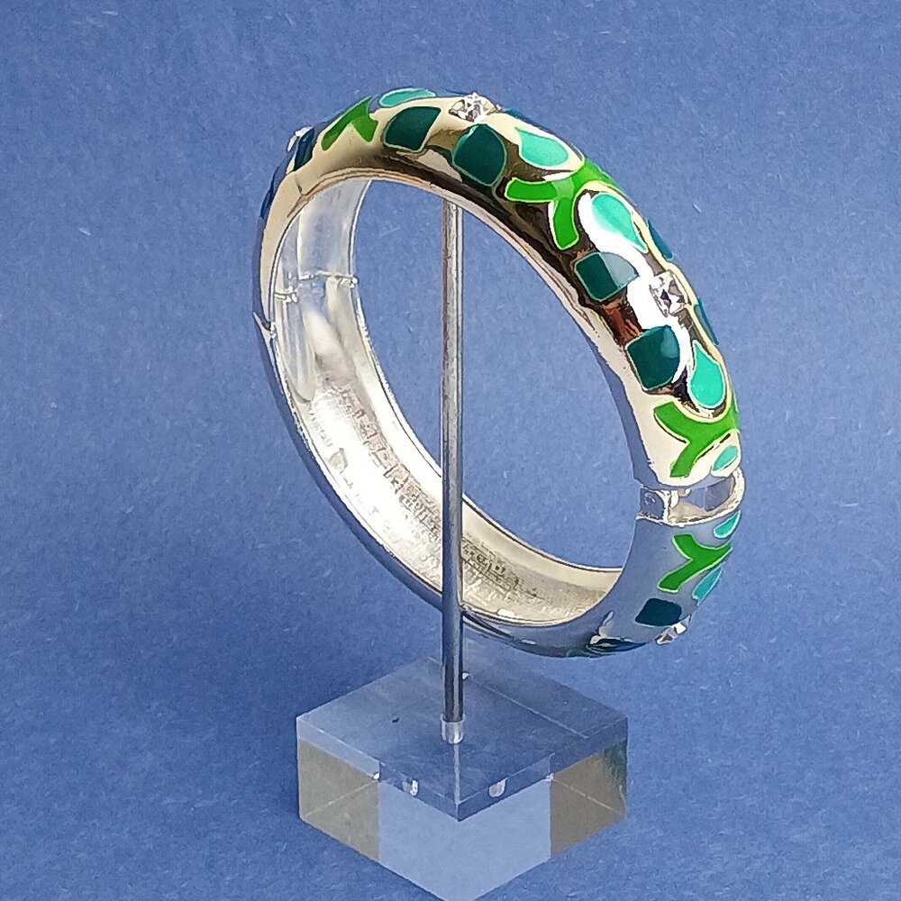 Abstract Water Drop Pattern Enamel Hinge Bangle Clamper Bracelet Silver Tone